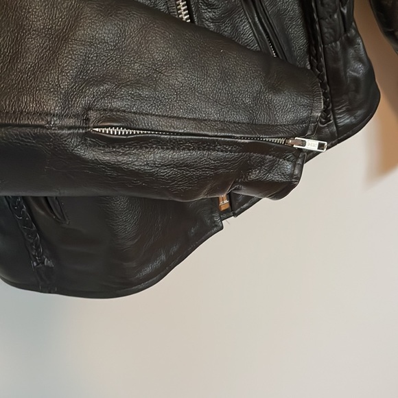 Hot Leather Women’s Large Leather Jacket with matching chaps - Picture 3 of 15